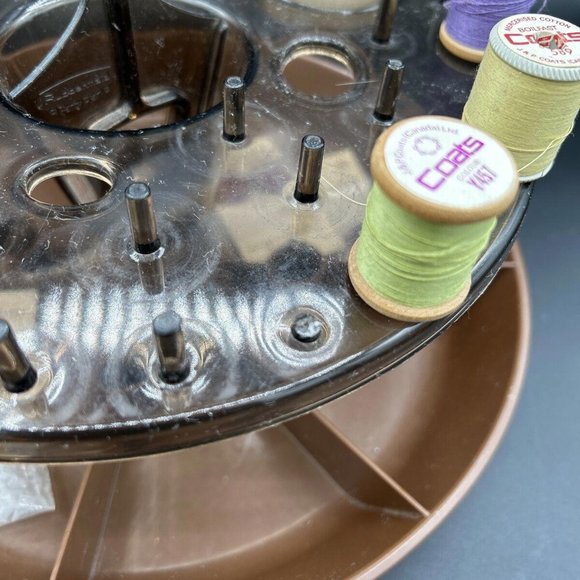 Rotating Brown  Rubbermaid Lazy Susan Sewing Tool Caddy w/ Handle - Picture 4 of 6